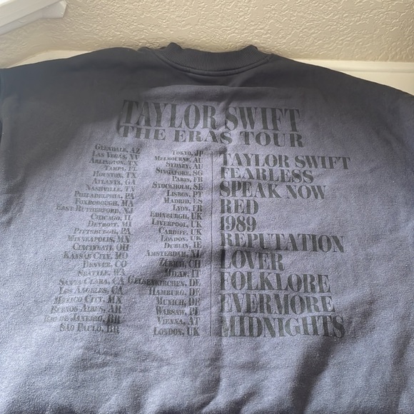 Taylor Swift Eras Tour Blue Crewneck - Picture 2 of 2